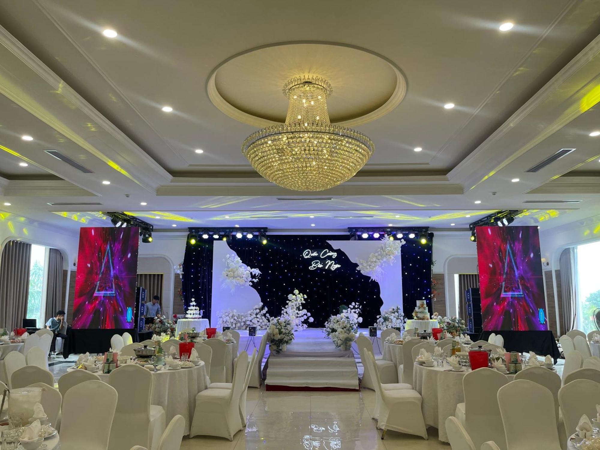 Ngan Ha Hotel Dai Tiet Dış mekan fotoğraf