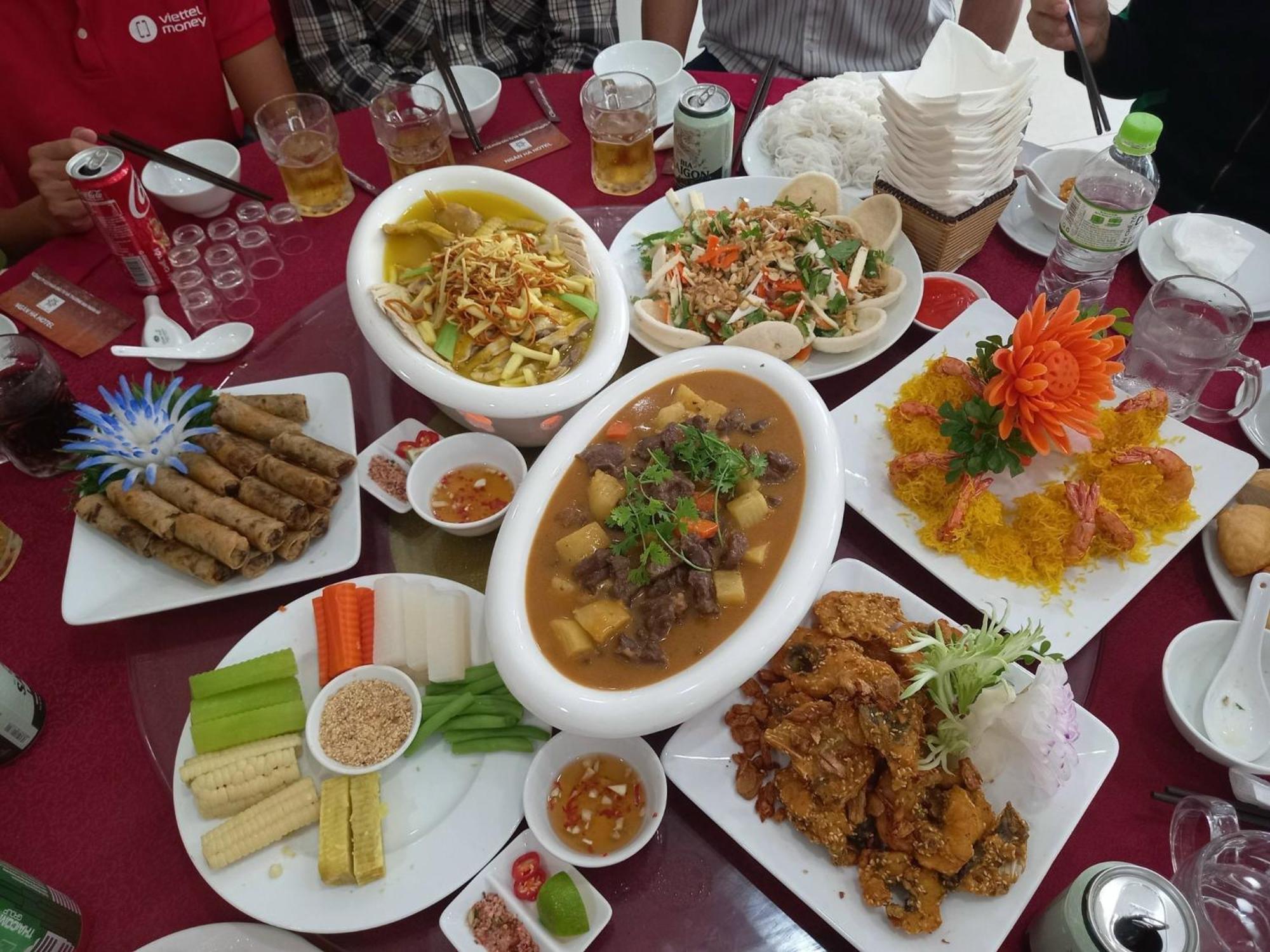 Ngan Ha Hotel Dai Tiet Dış mekan fotoğraf