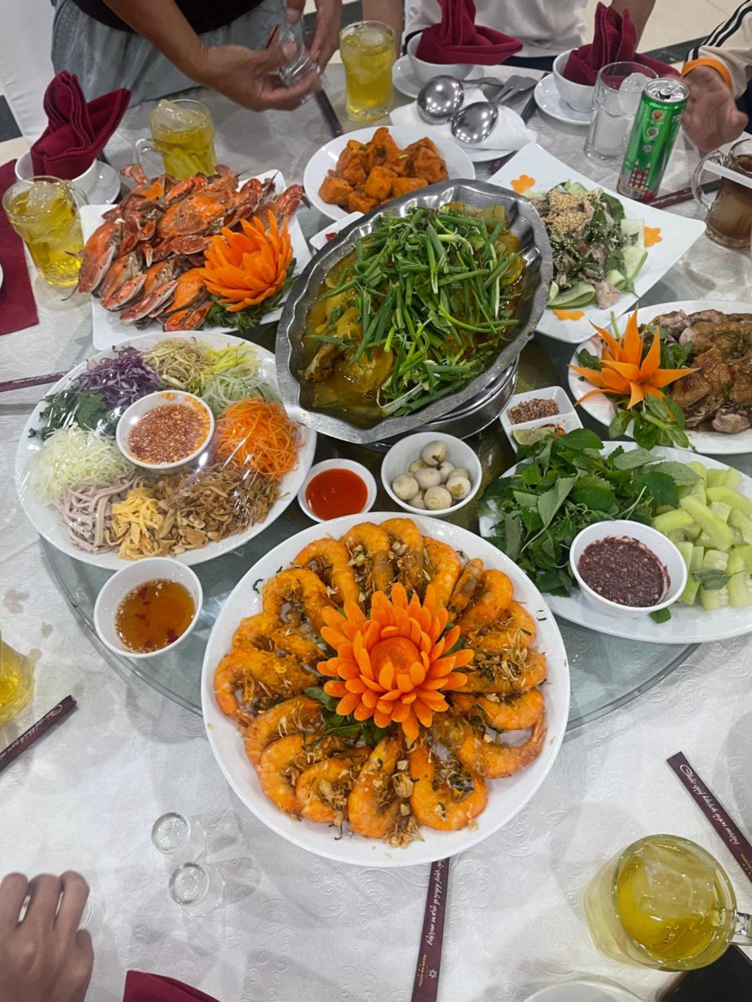 Ngan Ha Hotel Dai Tiet Dış mekan fotoğraf